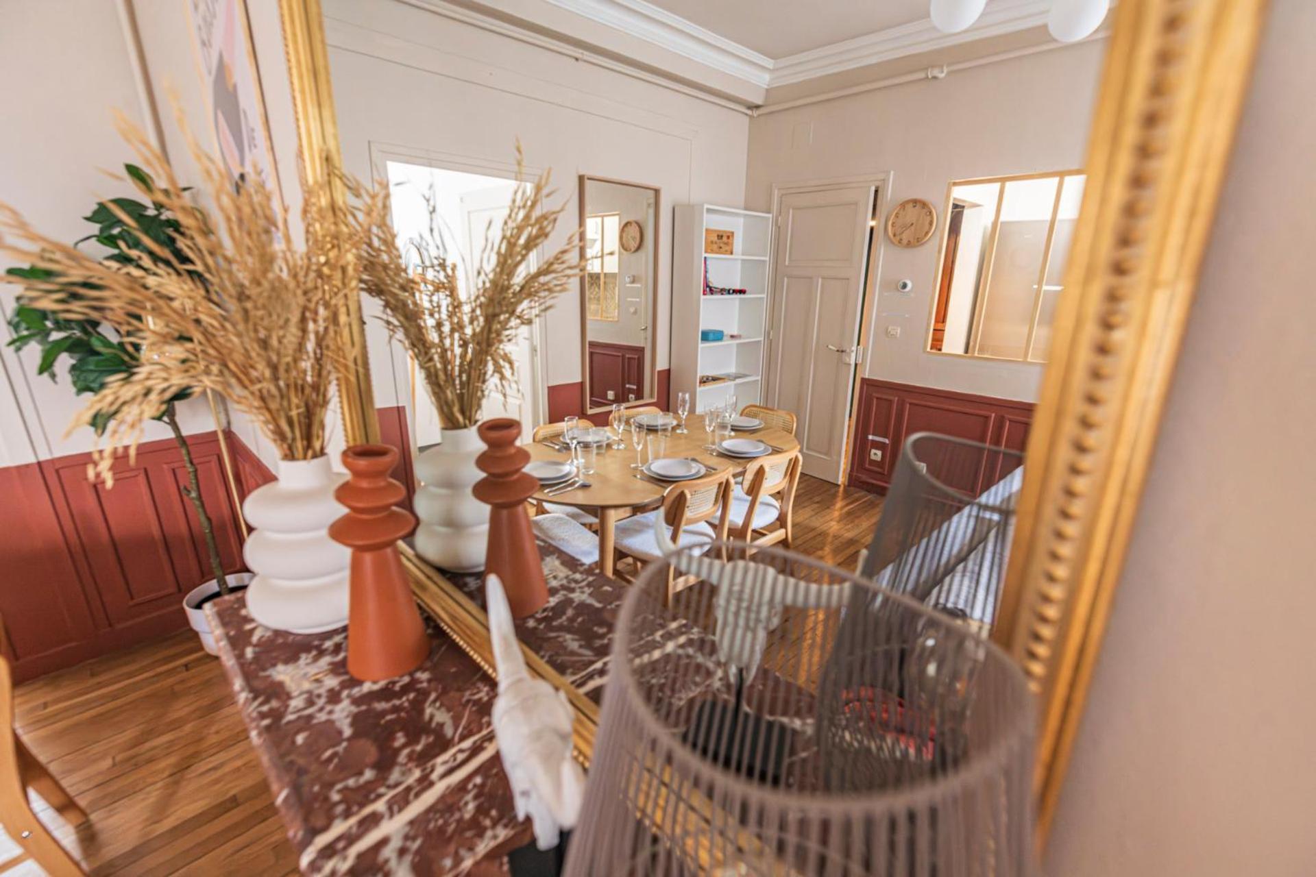 L'Haussmannien - Spacieux 4 Chambres - Centre - Gare 兰斯 外观 照片