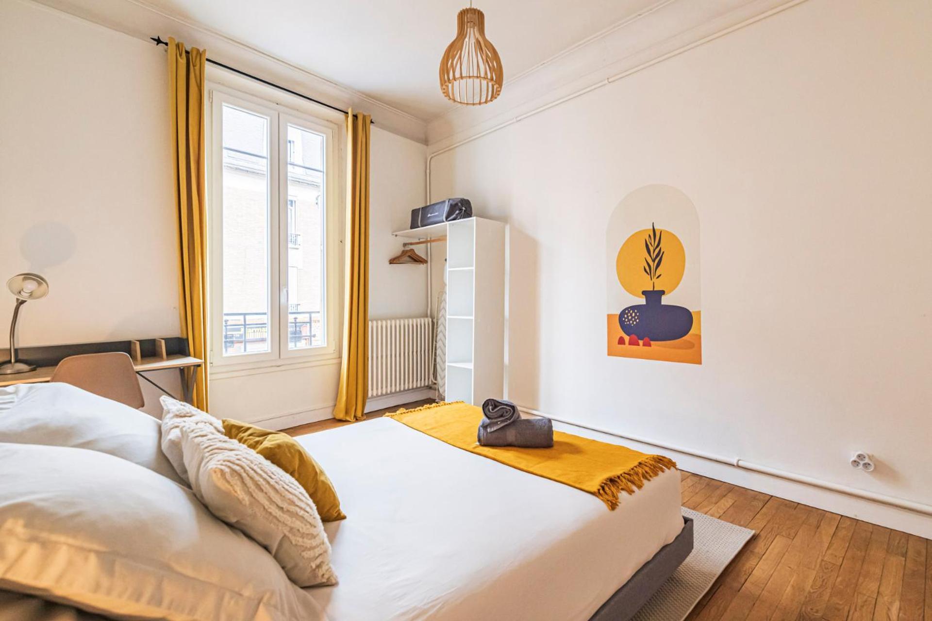 L'Haussmannien - Spacieux 4 Chambres - Centre - Gare 兰斯 外观 照片